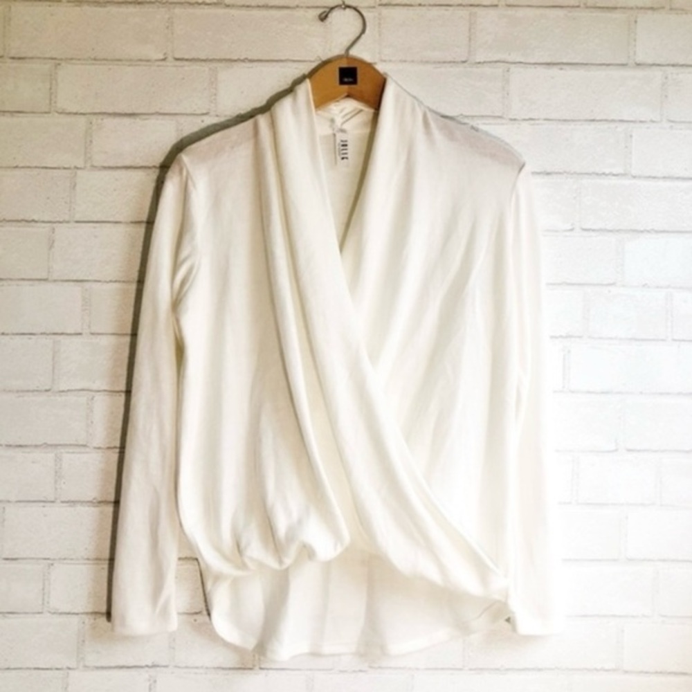 NWOT Jolie White Cream Long Sleeve Open Front Layered Wrap Top Shirt